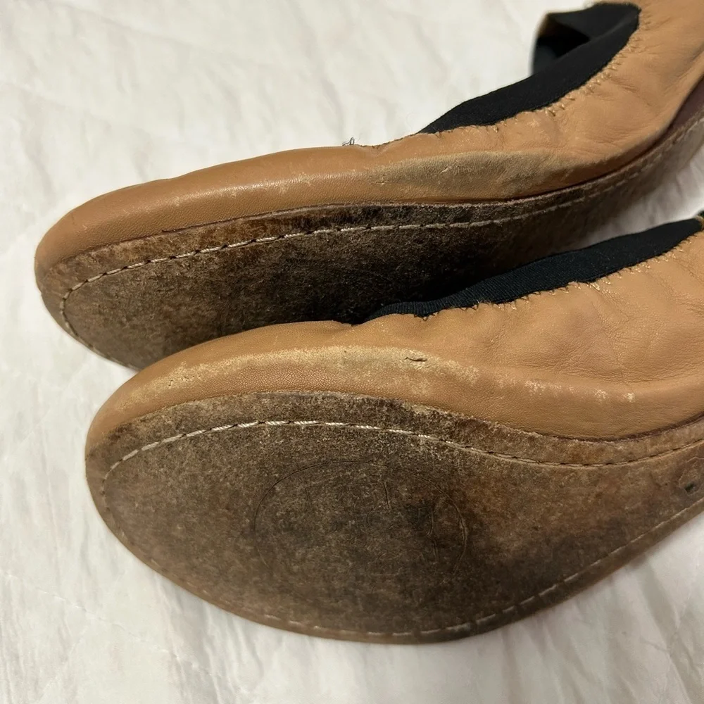 Tory Burch Black and Brown Flats size 8